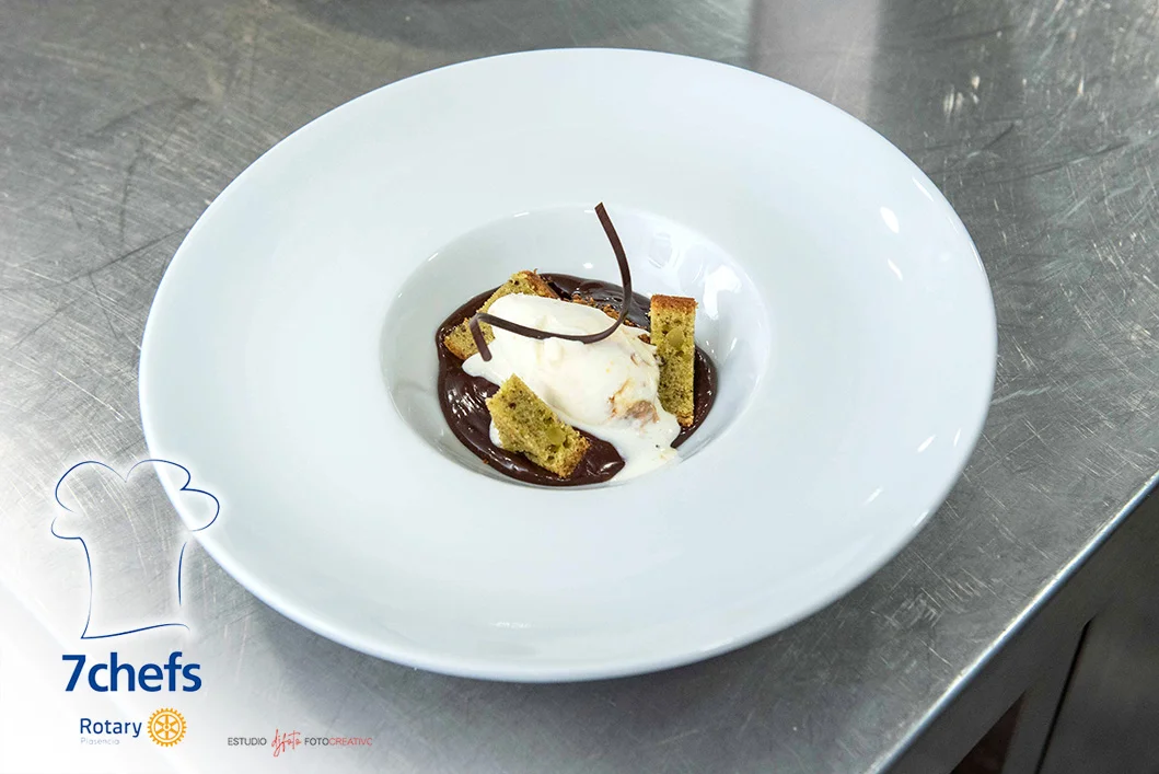 Detalle de una elaboración del menú de 7 Chefs.